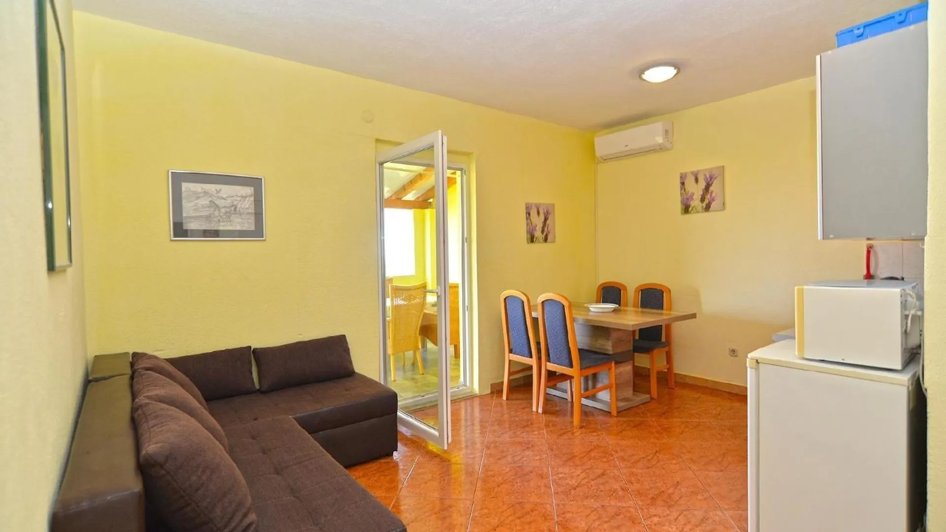 Apartment Ferienwohnung Fuer 5 Personen Ca 60 Qm In Stinjan, Istrien Istrische Riviera